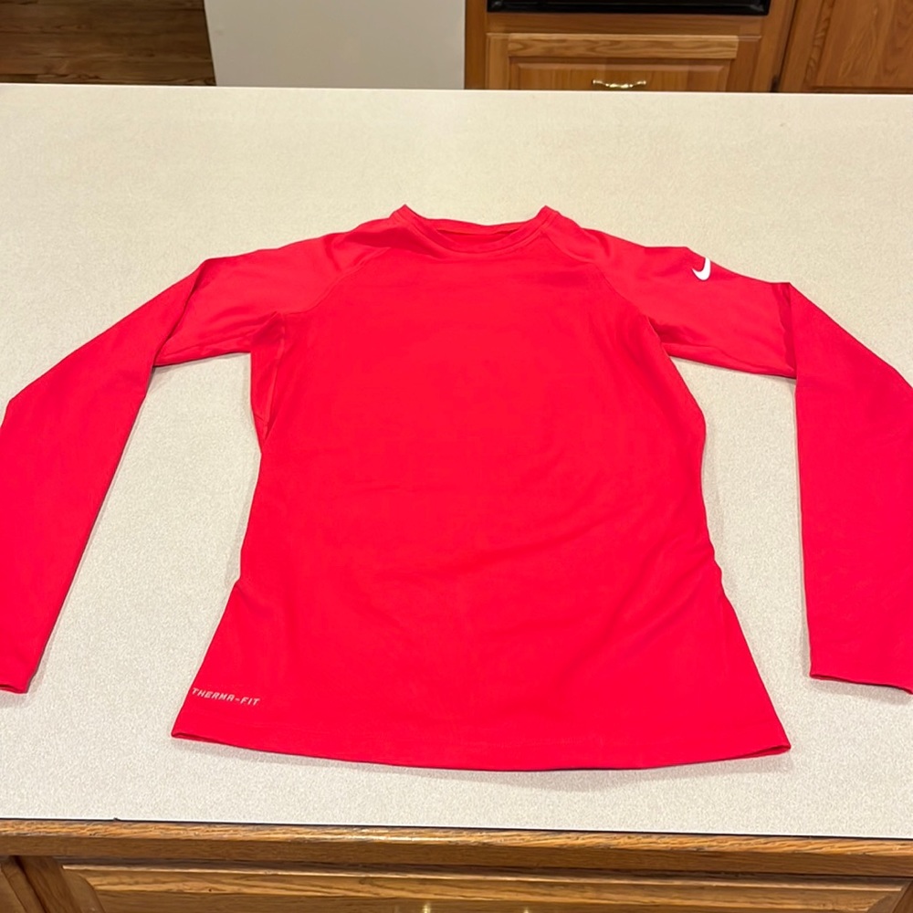 Coral/Pink Nike thermal fit size M very warm fleece lined
